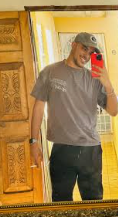 <em>Fernando D.</em>